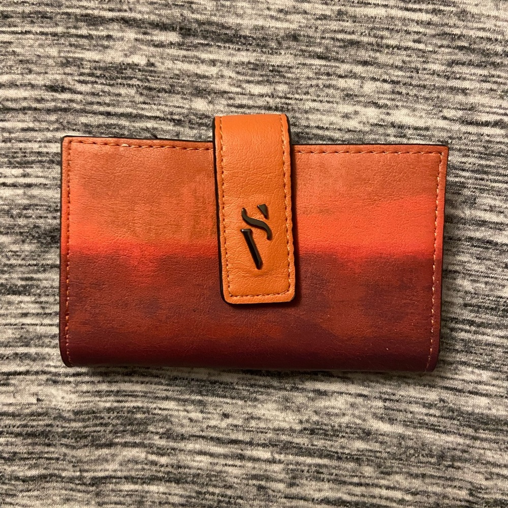 NWOT Simply Vera Wallet